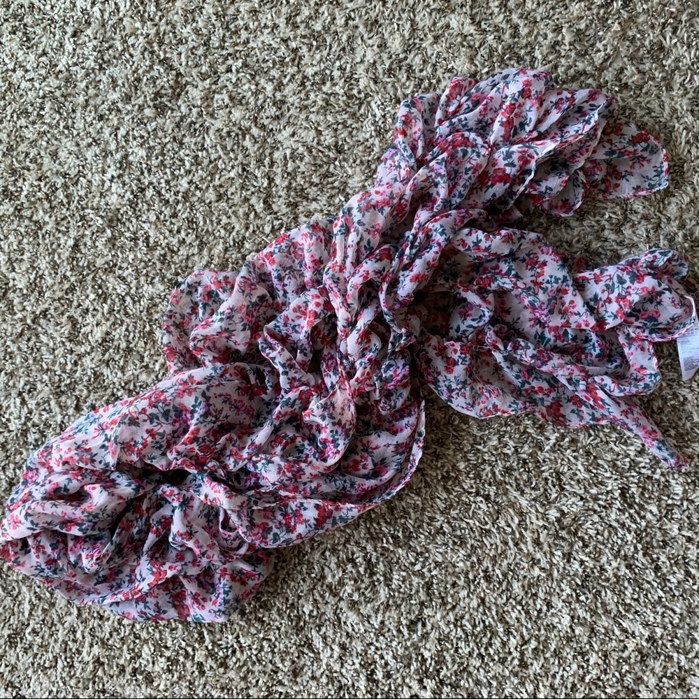 Pink Floral Print Ruffle Scarf